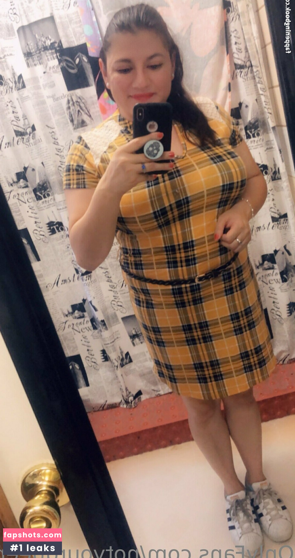 notyourqueen86 gallery photo #19