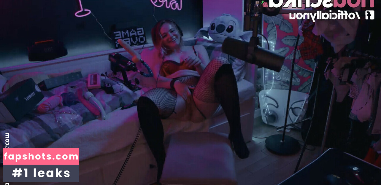 Nouschka gallery photo #89