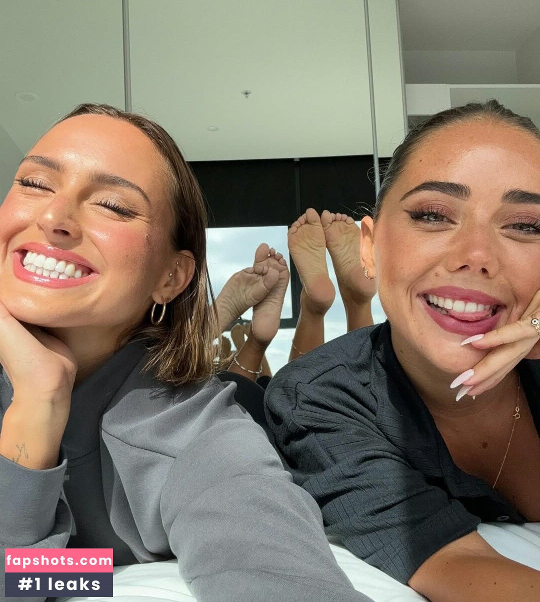 Nov Sarrailh gallery photo #9