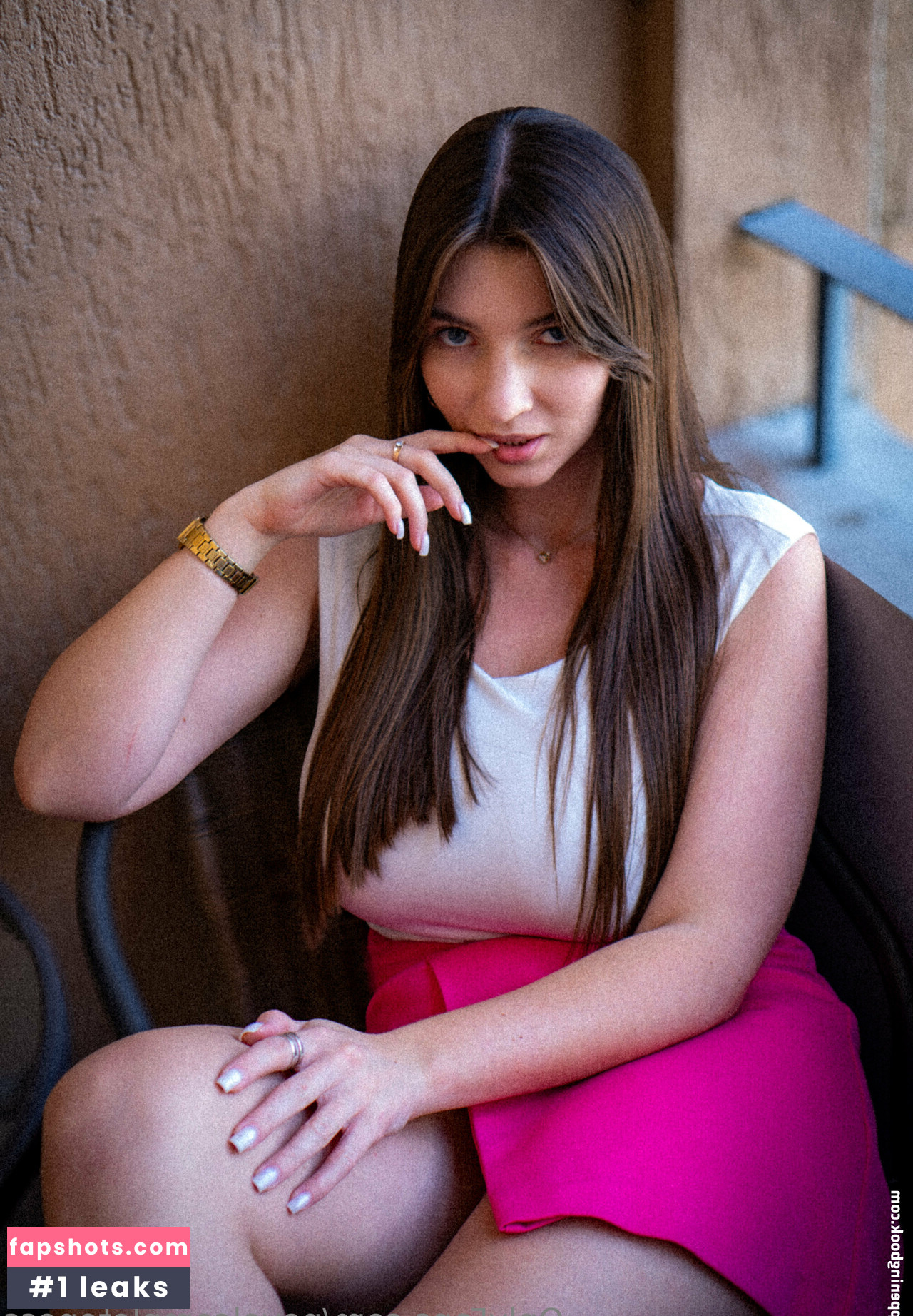 novelcompleteness gallery photo #7