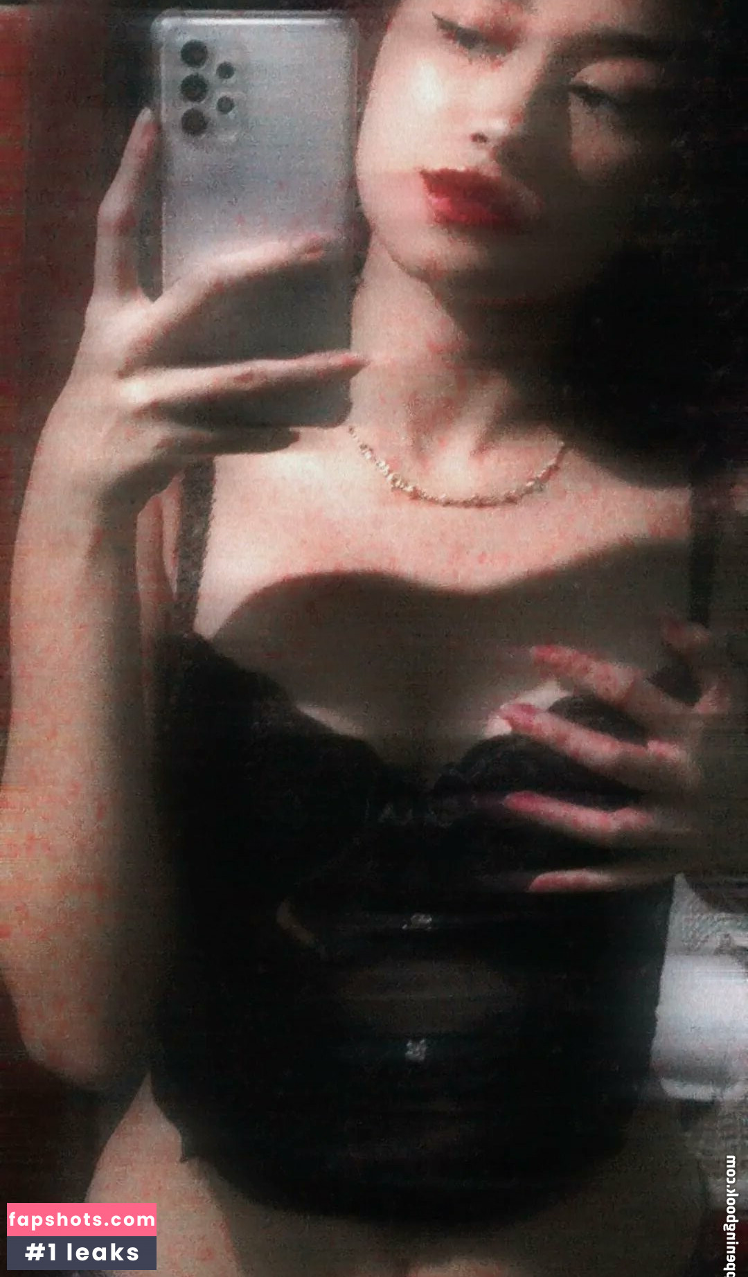 Novinhas Com Peitos Pequenos Nude Leaks OnlyFans Photos #23 - LeakJerk