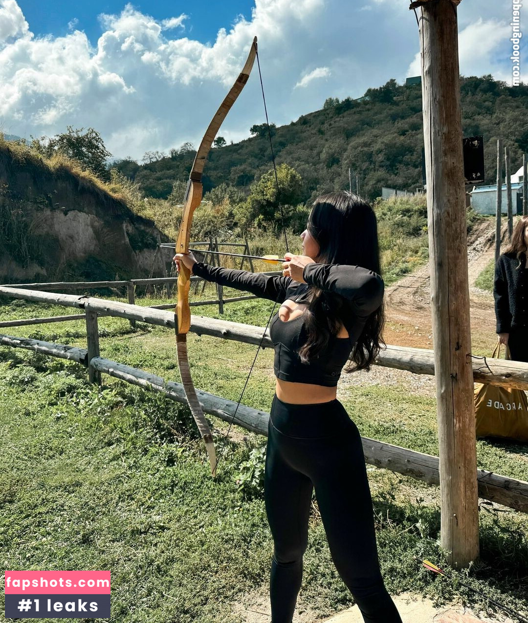 Novita Lam gallery photo #2