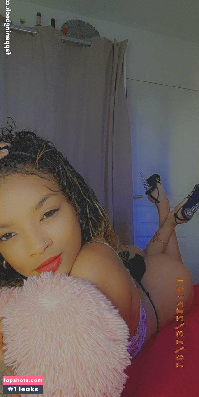 Nude Antilles nude babe gallery