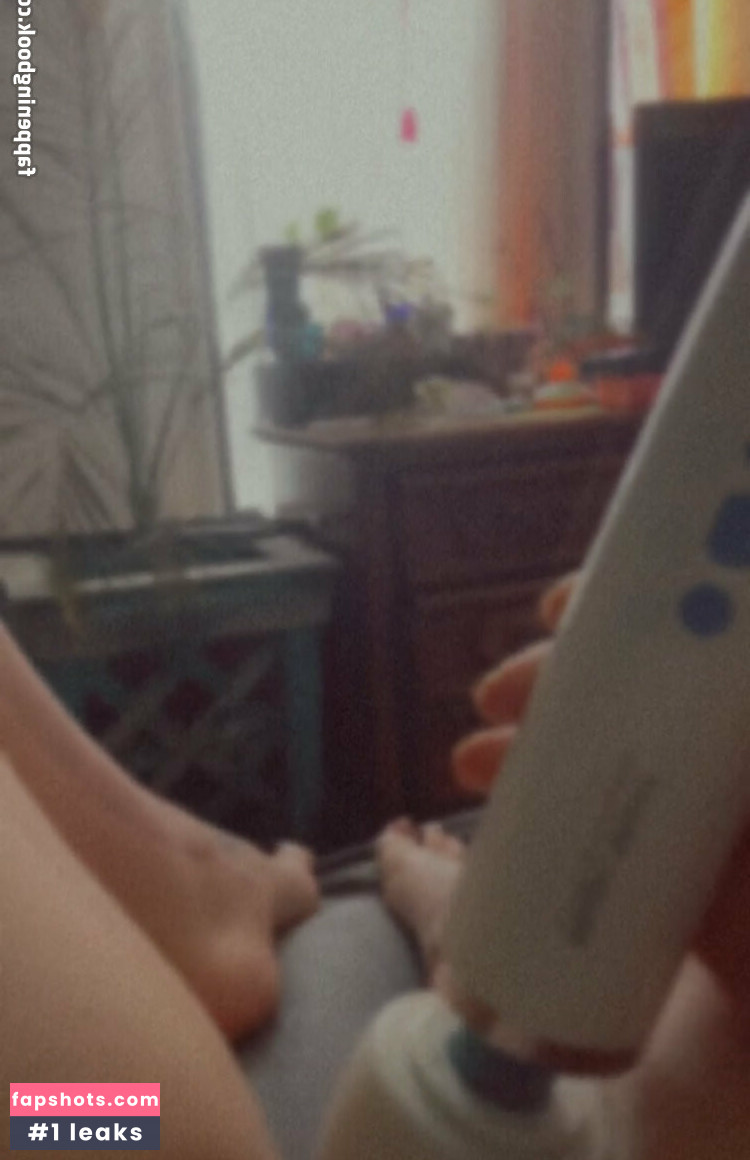 nudes_plug gallery photo #14