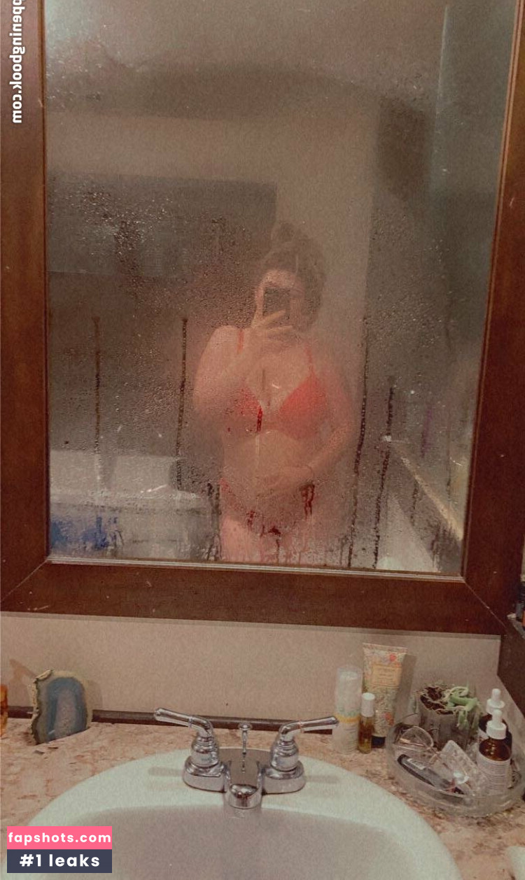 nudes_plug gallery photo #40