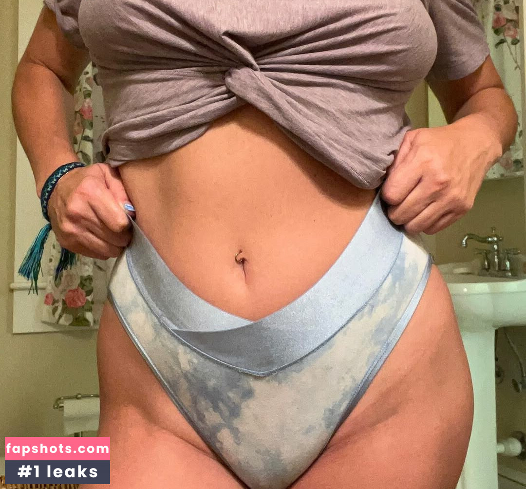 NurseNoFace gallery photo #26