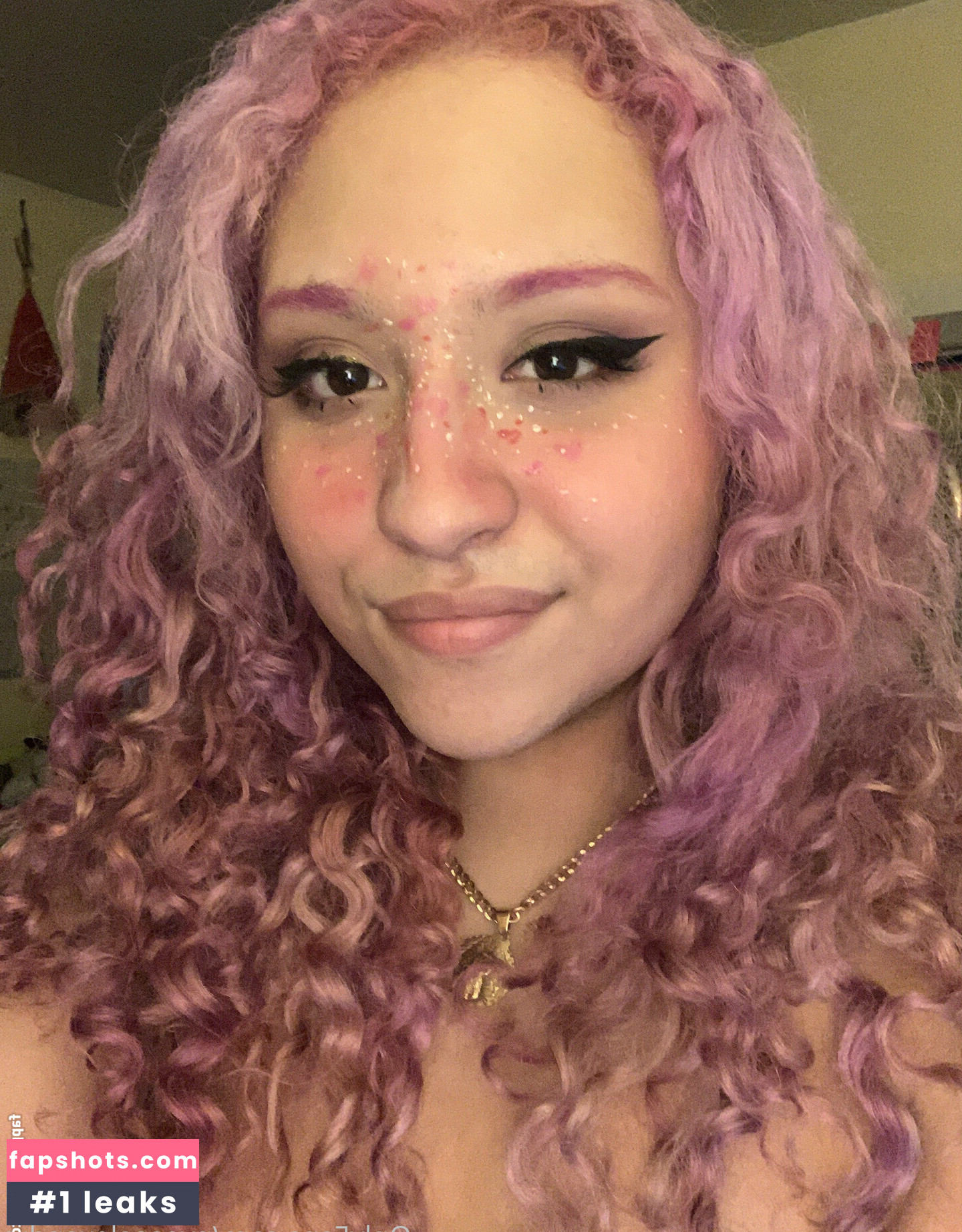 nyaaaalexandra gallery photo #2