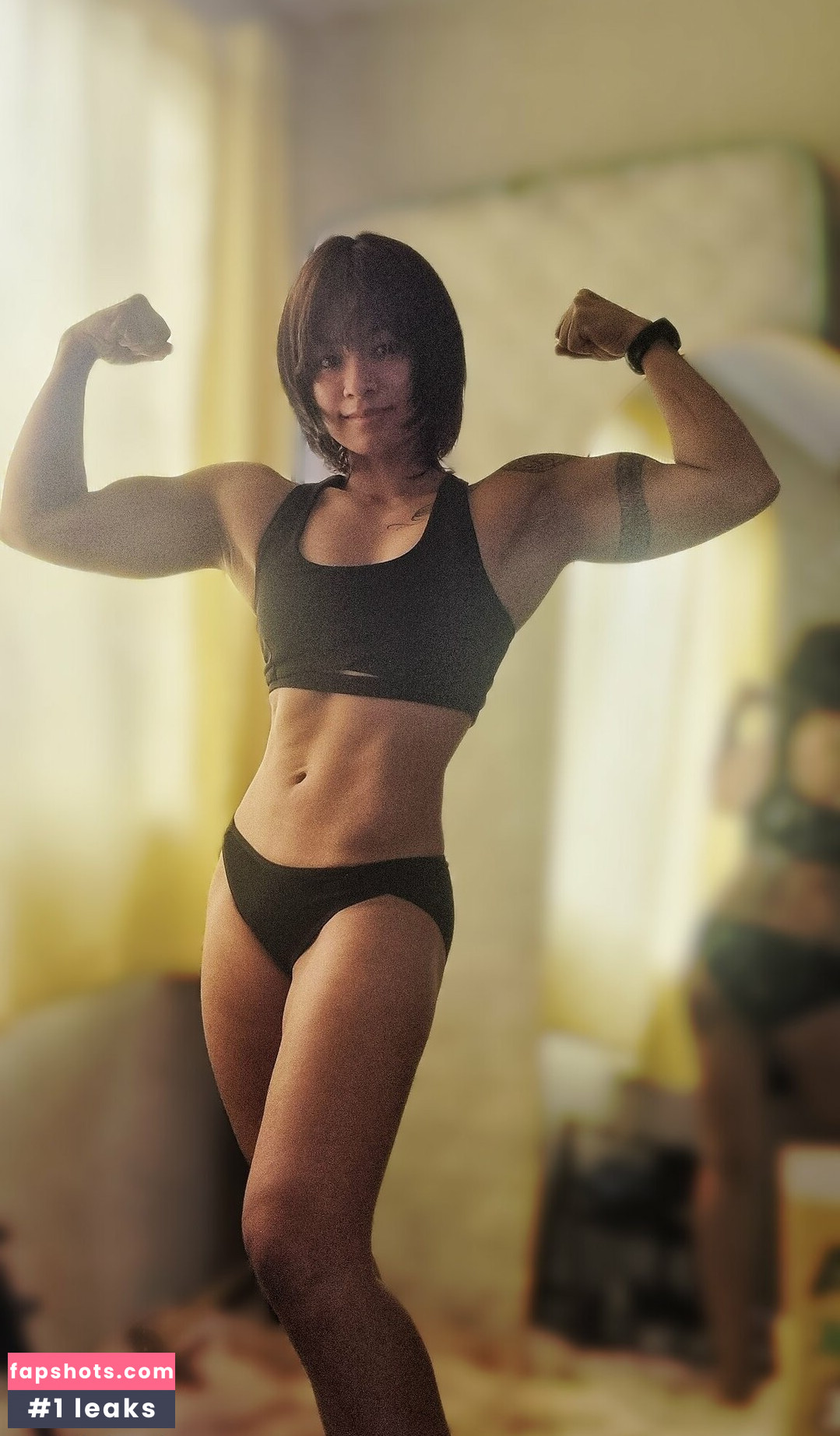 Nyaaati gallery photo #96