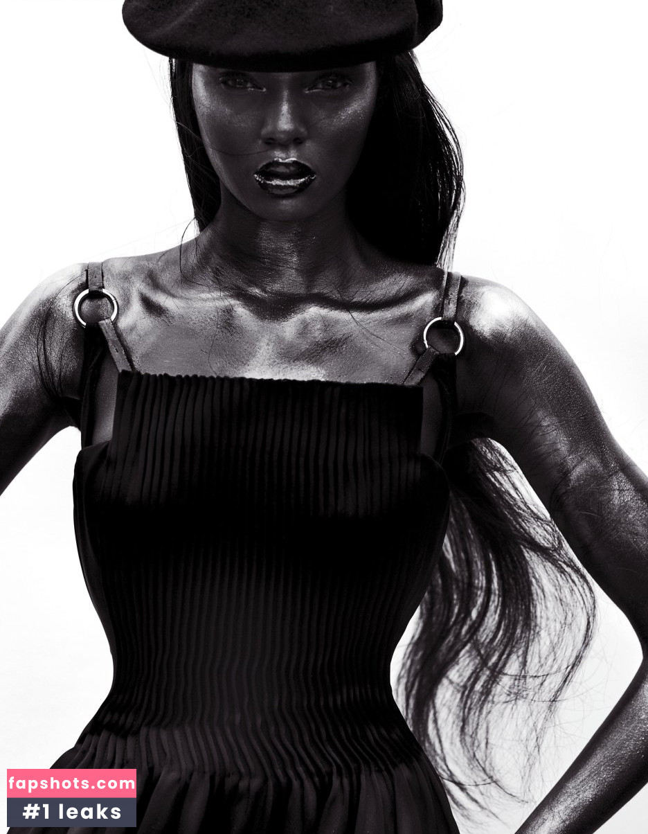 Nyadak 'Duckie' Thot Nude Leaks OnlyFans Photos #32 - LeakJerk