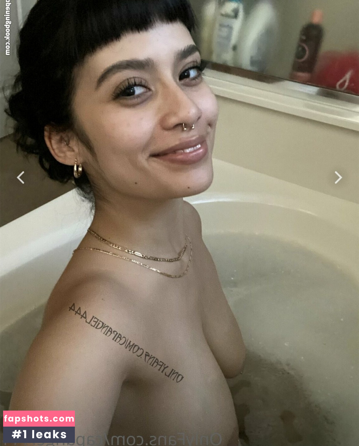 Nydia Gonzalez gallery photo #30