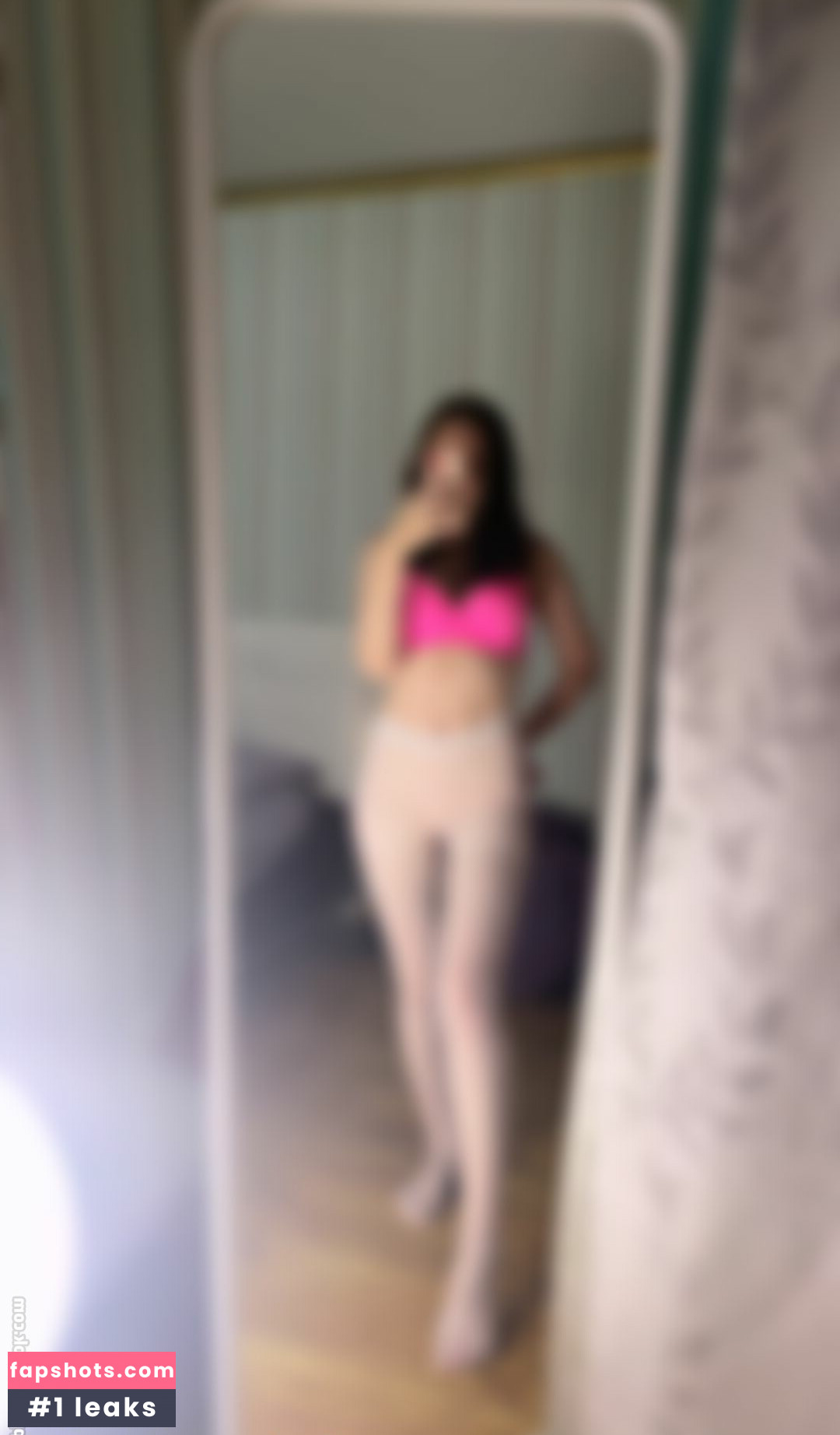 NylonDiary gallery photo #11