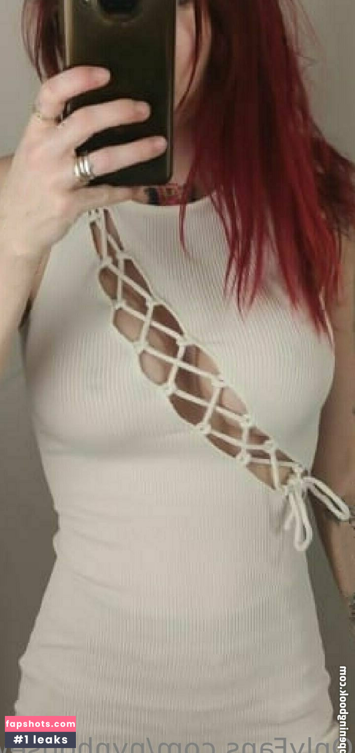 nynhousewife gallery photo #13