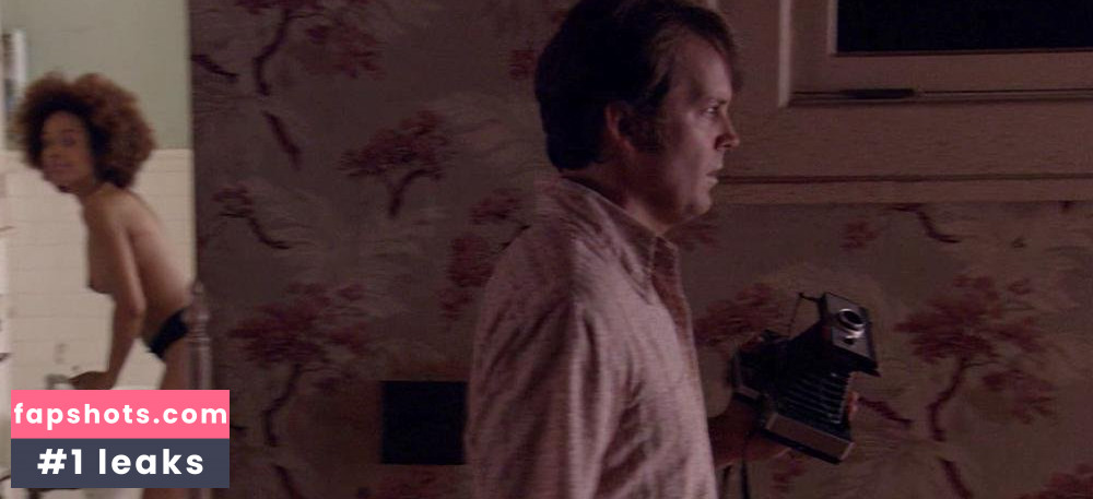 Nyra nude babe gallery