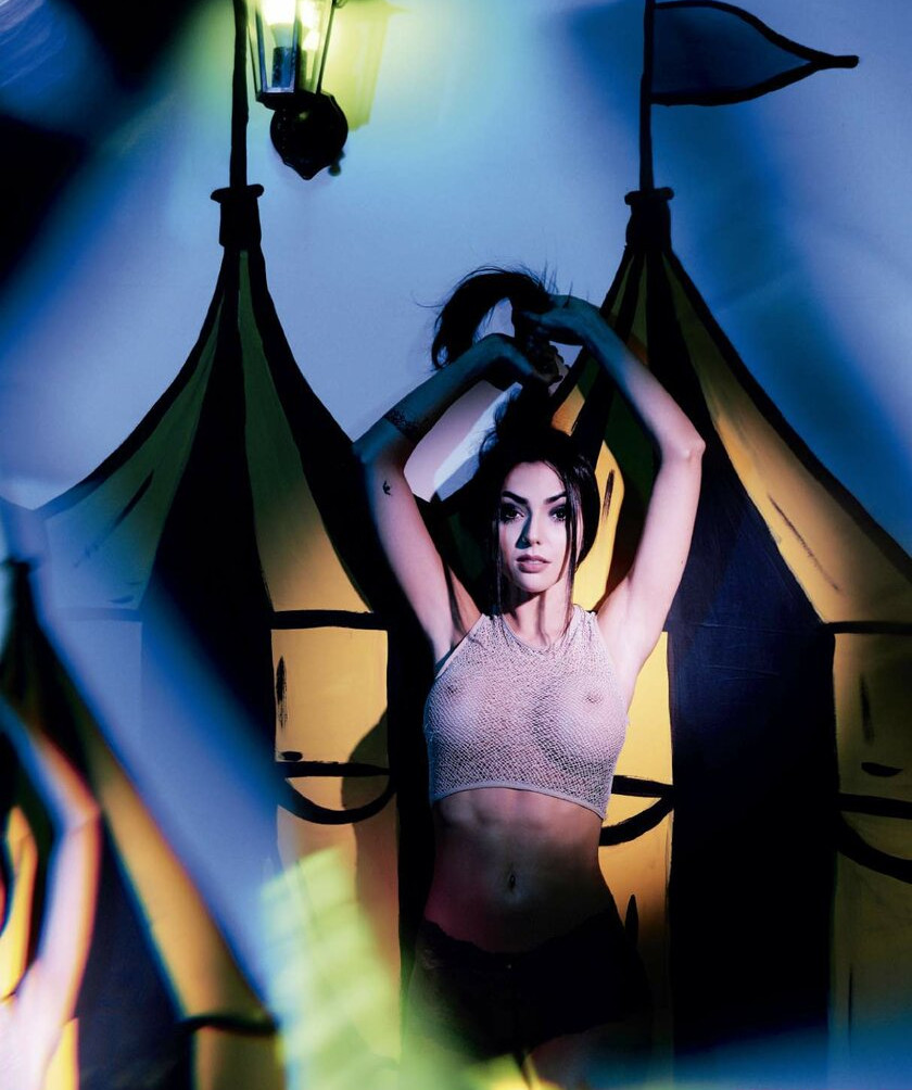 nyvi-estephan-1 Nacktheit OnlyFans Fotos #497 - Fapshots