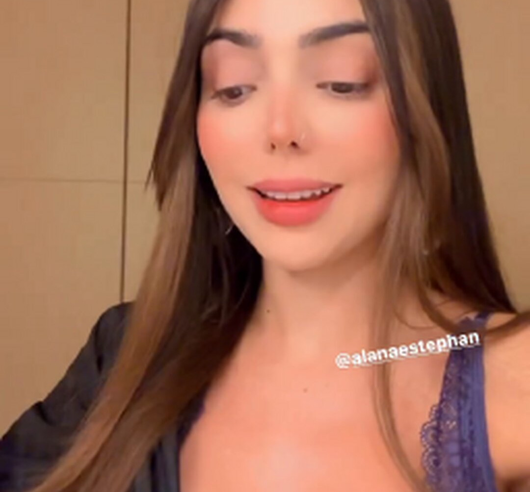 nyvi-estephan-1 Nacktheit OnlyFans Fotos #603 - Fapshots