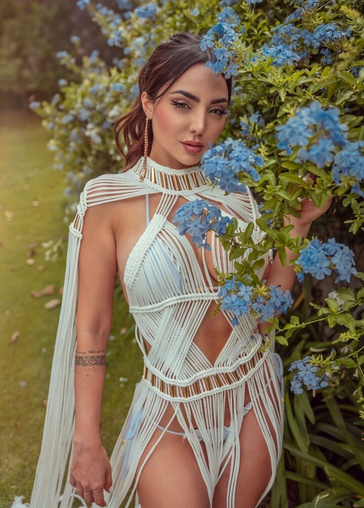 nyvi-estephan-1 Nacktheit OnlyFans Fotos #623 - Fapshots