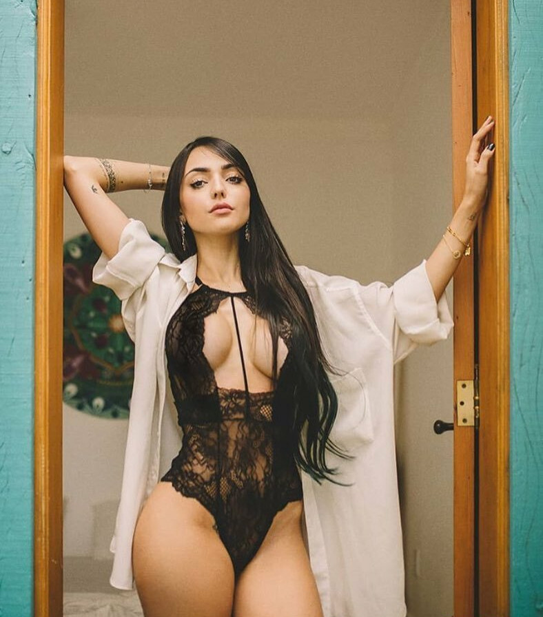 nyvi-estephan-1 Nacktheit OnlyFans Fotos #640 - Fapshots