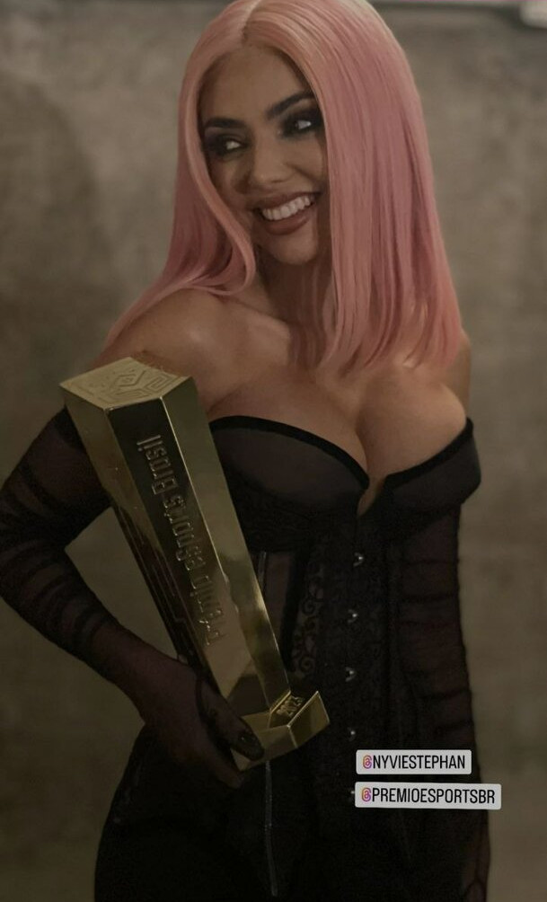 nyvi-estephan-1 Nacktheit OnlyFans Fotos #674 - Fapshots