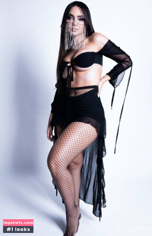 Nyvi Estephan Nacktheit OnlyFans Fotos #1034 - Fapshots