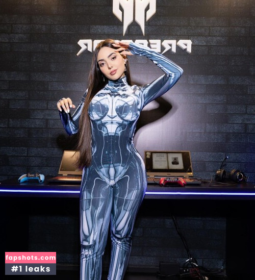 Nyvi Estephan Nacktheit OnlyFans Fotos #1097 - Fapshots