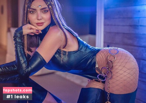 Nyvi Estephan Nacktheit OnlyFans Fotos #1134 - Fapshots