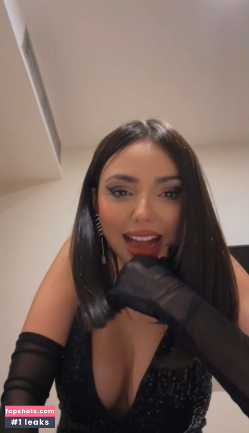 Nyvi Estephan Nacktheit OnlyFans Fotos #1173 - Fapshots