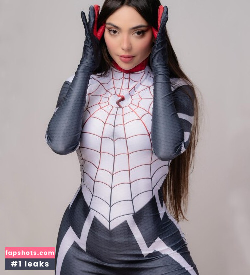 Nyvi Estephan Nacktheit OnlyFans Fotos #1196 - Fapshots