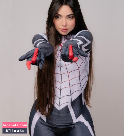 Nyvi Estephan Nacktheit OnlyFans Fotos #1199 - Fapshots