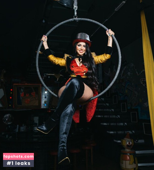 Nyvi Estephan Filtración Desnuda OnlyFans Foto #1251 - Fapshots