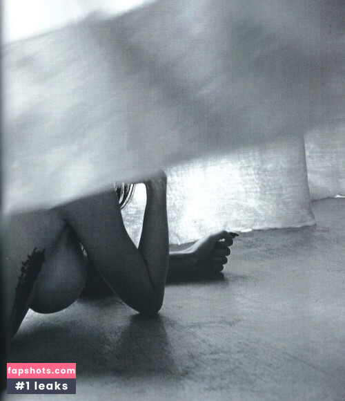 Nyvi Estephan Filtración Desnuda OnlyFans Foto #1320 - Fapshots