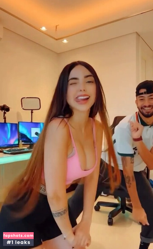 Nyvi Estephan Nacktheit OnlyFans Fotos #1363 - Fapshots