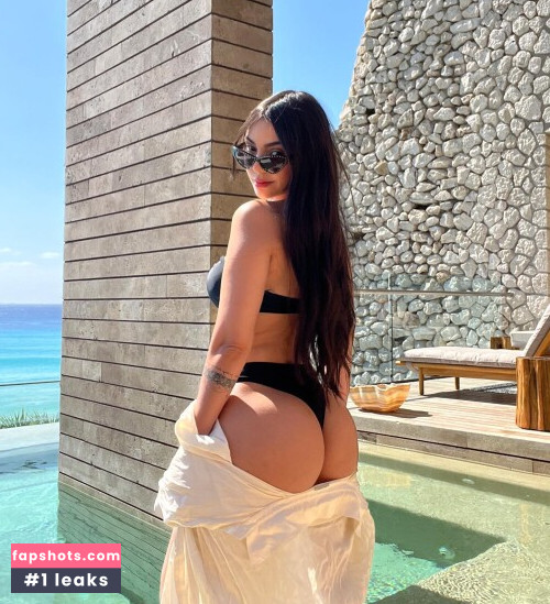 Nyvi Estephan Nacktheit OnlyFans Fotos #1379 - Fapshots