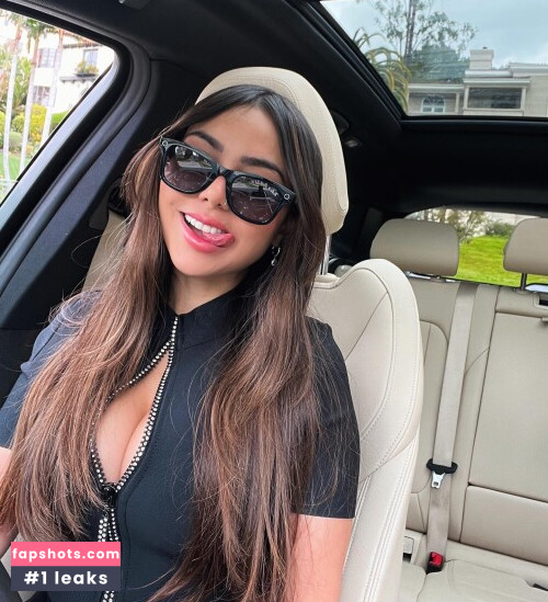 Nyvi Estephan Nacktheit OnlyFans Fotos #1433 - Fapshots