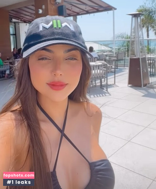 Nyvi Estephan Nacktheit OnlyFans Fotos #1528 - Fapshots