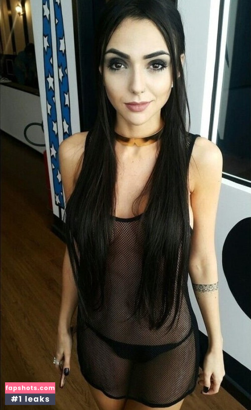 Nyvi Estephan Nacktheit OnlyFans Fotos #1547 - Fapshots