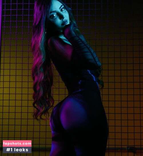 Nyvi Estephan Nacktheit OnlyFans Fotos #1569 - Fapshots