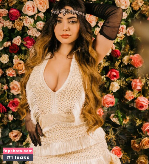 Nyvi Estephan Nacktheit OnlyFans Fotos #1579 - Fapshots