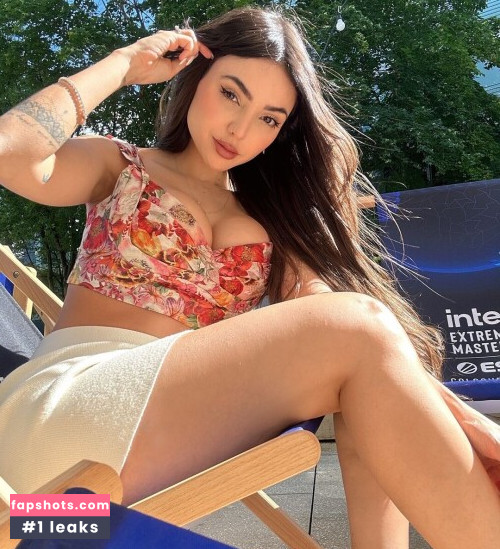 Nyvi Estephan Nacktheit OnlyFans Fotos #458 - Fapshots