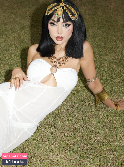 Nyvi Estephan Nacktheit OnlyFans Fotos #519 - Fapshots