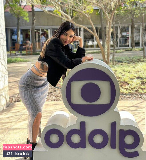 Nyvi Estephan Nacktheit OnlyFans Fotos #591 - Fapshots