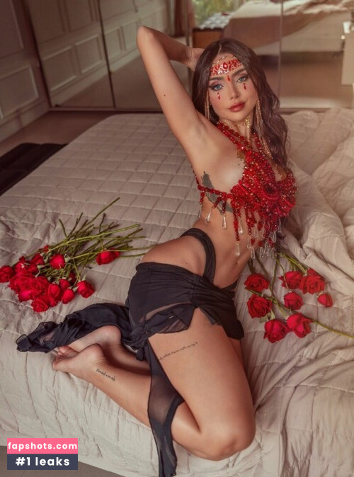 Nyvi Estephan Nacktheit OnlyFans Fotos #638 - Fapshots