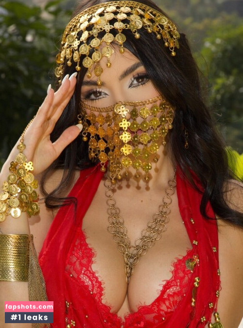 Nyvi Estephan Nacktheit OnlyFans Fotos #655 - Fapshots