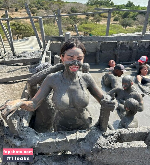 Nyvi Estephan Nacktheit OnlyFans Fotos #809 - Fapshots