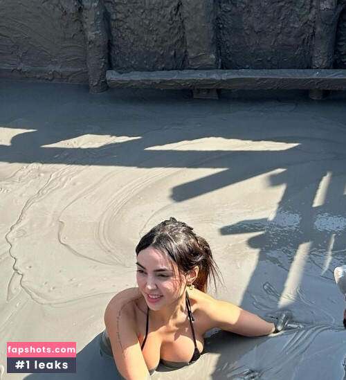 Nyvi Estephan Nacktheit OnlyFans Fotos #813 - Fapshots