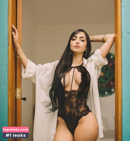 Nyvi Estephan Nacktheit OnlyFans Fotos #845 - Fapshots