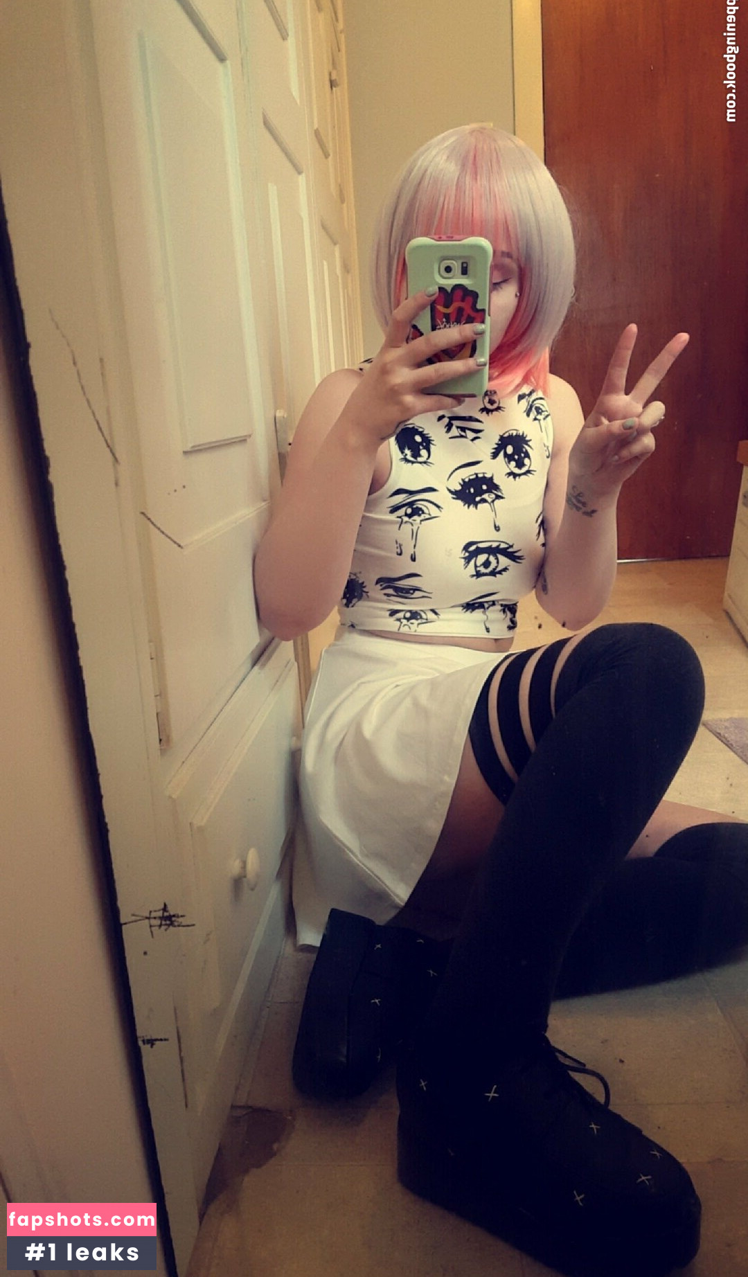 Nyxii gallery photo #26