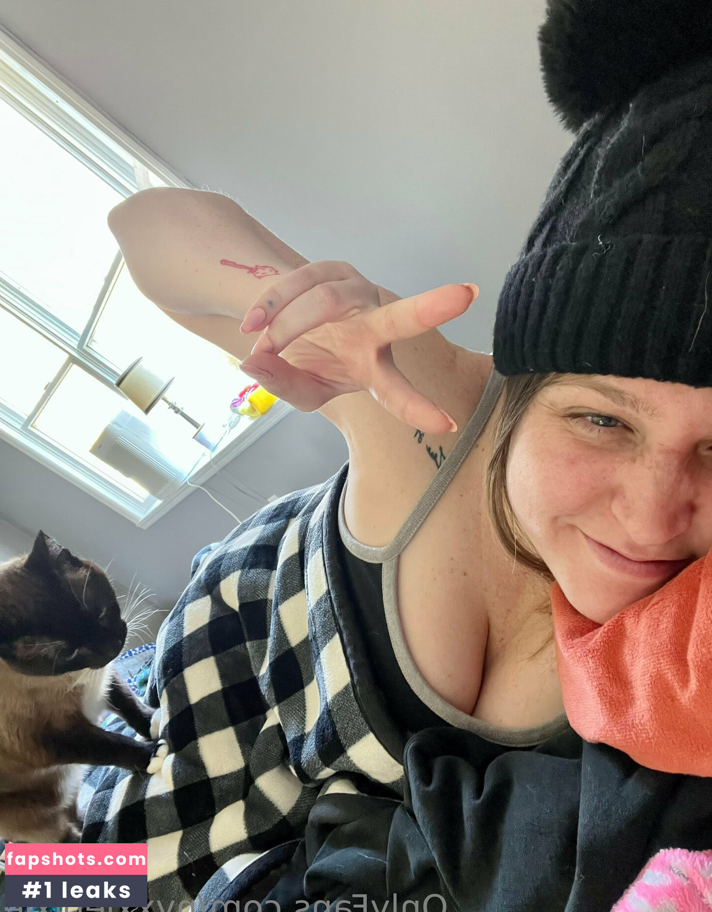 nyxxiepixie gallery photo #6