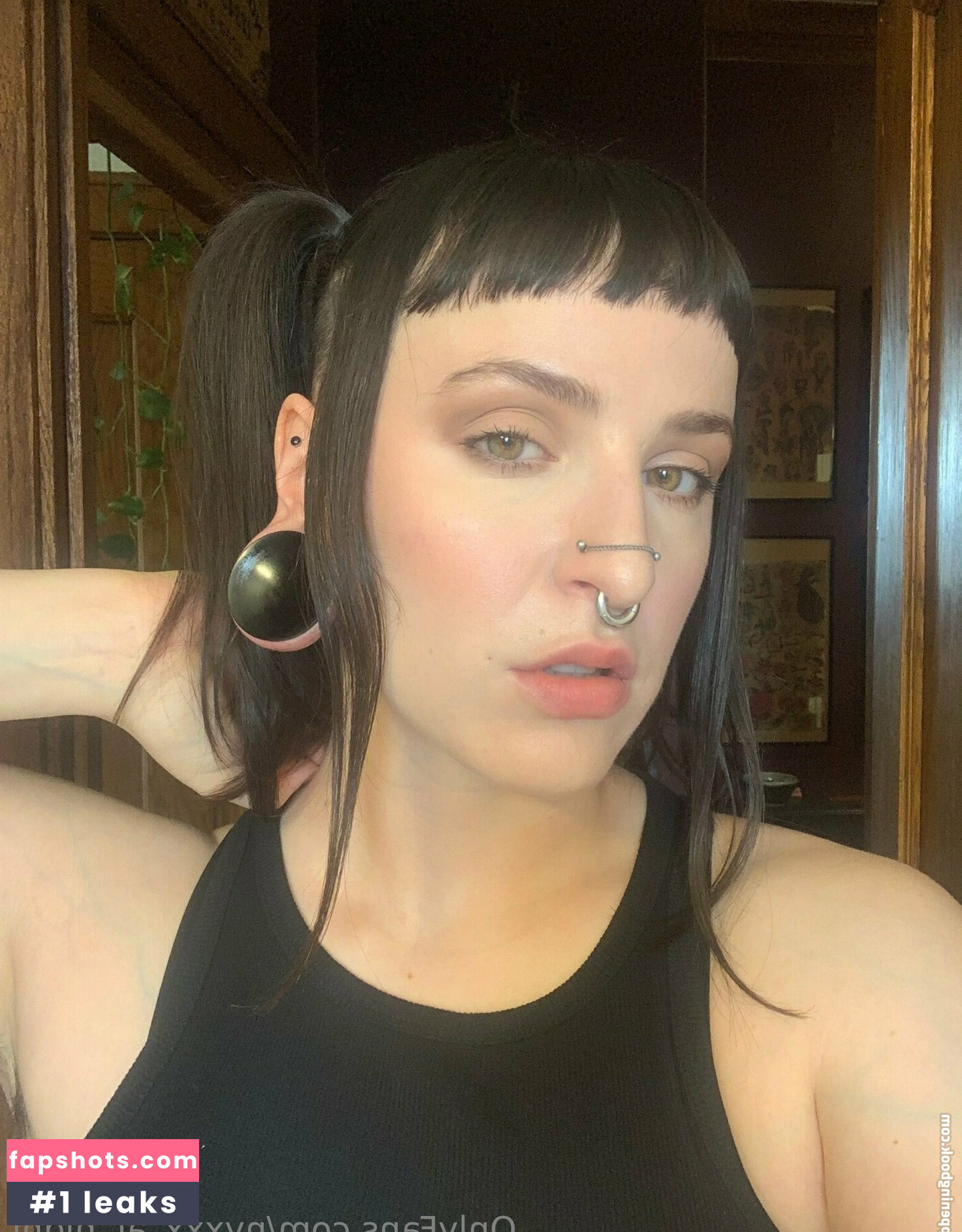 nyxxx_at_night gallery photo #11