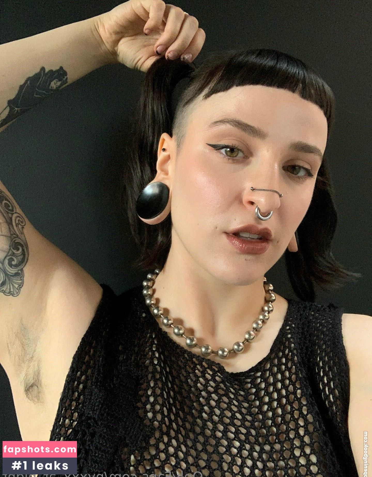 nyxxx_at_night gallery photo #13