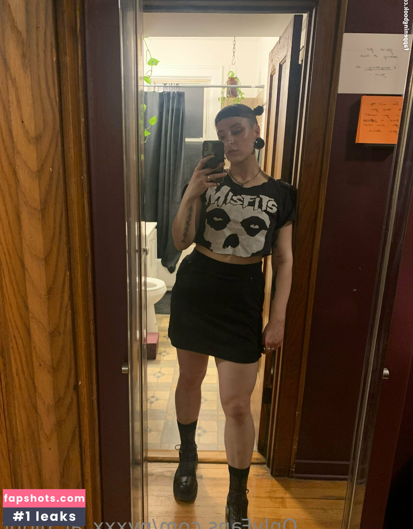 nyxxx_at_night gallery photo #31